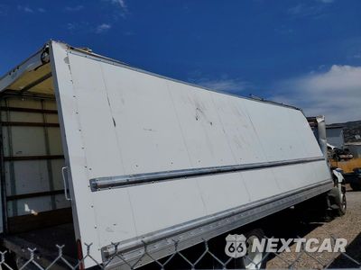 Trzecie zdjęcie samochodu z tyłu: 2023 INTERNATIONAL MV607 - BOX TRUCK VIN:3HAEUMML6PL677164 - miniatura