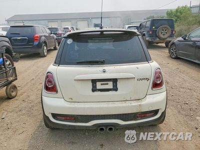 Zdjęcie 6 z 12 samochodu: 2012 MINI COOPER S VIN:WMWSV3C53CT387615 - miniatura