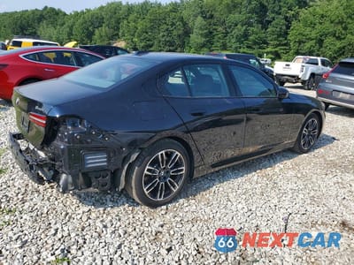 Trzecie zdjęcie samochodu z tyłu: 2025 BMW 540 XI VIN:WBA63FJ00SCT50133 - miniatura