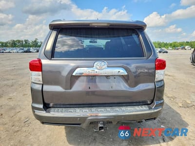 Zdjęcie 6 z 13 samochodu: 2011 TOYOTA 4RUNNER SR5 VIN:JTEBU5JR8B5048709 - miniatura