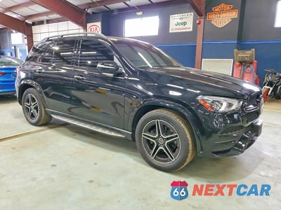 Czwarte zdjęcie samochodu z boku: 2022 MERCEDES-BENZ GLE 350 4MATIC VIN:4JGFB4KB1NA819929 - miniatura