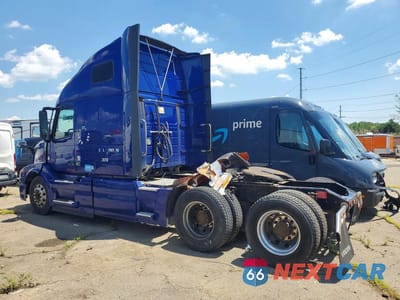 Drugie zdjęcie samochodu z przodu: 2016 VOLVO VNL SEMI TRUCK VIN:4V4NC9EH0GN951364 - miniatura