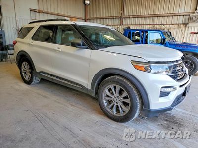 Czwarte zdjęcie samochodu z boku: 2020 FORD EXPLORER XLT VIN:1FMSK7DH5LGA81841 - miniatura