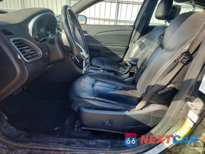 Zdjęcie 7 z 12 samochodu: 2013 CHRYSLER 200 LIMITED VIN:1C3CCBCG2DN559006 - miniatura