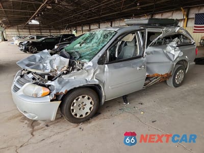 2005 DODGE GRAND CARAVAN SXT 2D4GP44LX5R392796 - główne zdjęcie licytacji z USA - miniatura