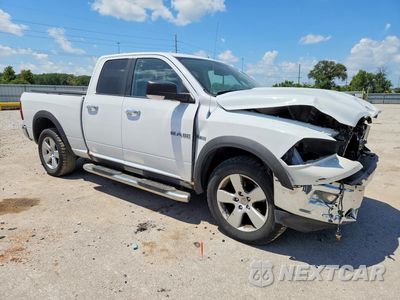 Czwarte zdjęcie samochodu z boku: 2010 DODGE RAM 1500 VIN:1D7RV1GT8AS124124 - miniatura