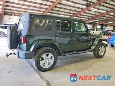 Trzecie zdjęcie samochodu z tyłu: 2010 JEEP WRANGLER UNLIMITED SAHARA VIN:1J4BA5H17AL167899 - miniatura