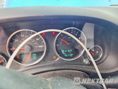 Zdjęcie 9 z 13 samochodu: 2016 JEEP WRANGLER UNLIMITED SPORT VIN:1C4BJWDG2GL131925 - miniatura