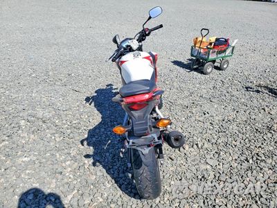 Czwarte zdjęcie samochodu z boku: 2015 HONDA CB500 F VIN:MLHPC4514F5200094 - miniatura
