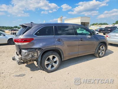 Trzecie zdjęcie samochodu z tyłu: 2019 TOYOTA HIGHLANDER LIMITED VIN:5TDDZRFH5KS982505 - miniatura