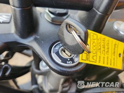 Zdjęcie 8 z 9 samochodu: 2023 SUZUKI SV650 VIN:JS1VP55A0P7100093 - miniatura