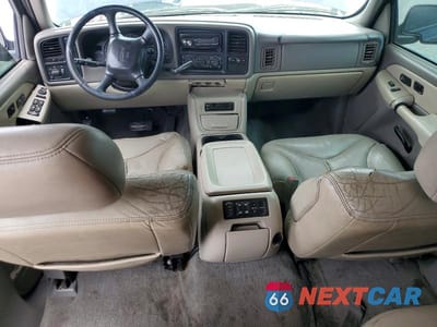 Zdjęcie 8 z 13 samochodu: 2001 GMC YUKON XL C1500 VIN:1GKEC16T41J311029 - miniatura