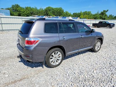 Trzecie zdjęcie samochodu z tyłu: 2011 TOYOTA HIGHLANDER HYBRID LIMITED VIN:JTEDC3EH3B2003227 - miniatura