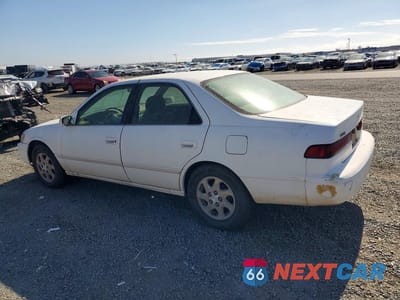 Drugie zdjęcie samochodu z przodu: 1998 TOYOTA CAMRY LE VIN:JT2BG22K4W0116477 - miniatura