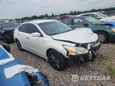Czwarte zdjęcie samochodu z boku: 2015 NISSAN ALTIMA 2.5 S VIN:1N4AL3AP2FC595035 - miniatura
