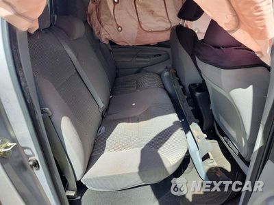 Zdjęcie 10 z 12 samochodu: 2015 TOYOTA TACOMA DOUBLE CAB VIN:5TFJX4CN5FX057230 - miniatura