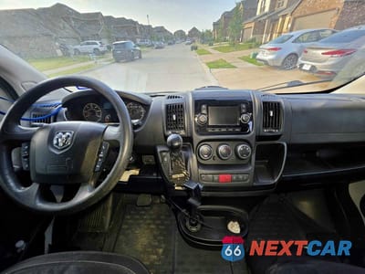 Zdjęcie 9 z 12 samochodu: 2019 RAM PROMASTER 2500 2500 HIGH VIN:3C6TRVDG5KE500437 - miniatura