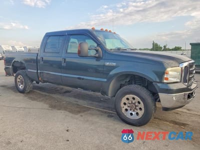 Czwarte zdjęcie samochodu z boku: 2005 FORD F250 SUPER DUTY VIN:1FTSW21595EA70720 - miniatura