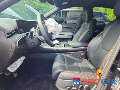 Zdjęcie 7 z 13 samochodu: 2026 GENESIS GV70 SPORT PRESTIGE VIN:KMUMFDTB5TU235654 - miniatura