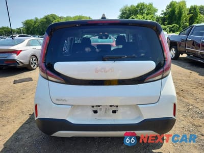 Zdjęcie 6 z 13 samochodu: 2023 KIA SOUL LX VIN:KNDJ23AU7P7876194 - miniatura