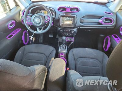 Zdjęcie 8 z 13 samochodu: 2021 JEEP RENEGADE LATITUDE VIN:ZACNJDBB3MPM35908 - miniatura