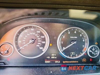 Zdjęcie 9 z 13 samochodu: 2015 BMW X5 SDRIVE35I VIN:5UXKR2C54F0H37231 - miniatura