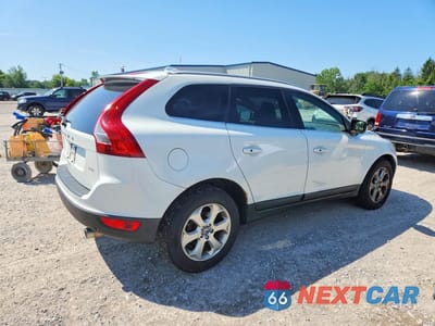 Trzecie zdjęcie samochodu z tyłu: 2013 VOLVO XC60 3.2 VIN:YV4940DZ6D2373555 - miniatura
