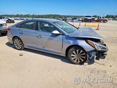 Czwarte zdjęcie samochodu z boku: 2017 HYUNDAI SONATA SPORT VIN:5NPE34AF2HH437486 - miniatura