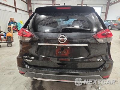 Zdjęcie 11 z 23 samochodu: 2020 NISSAN ROGUE SV VIN:5N1AT2MT9LC796273 - miniatura
