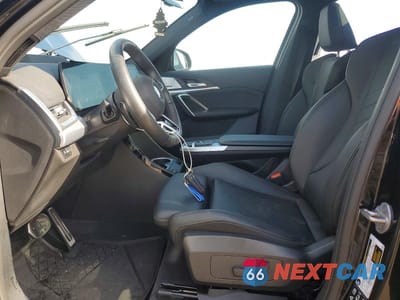 Zdjęcie 7 z 12 samochodu: 2025 BMW X1 XDRIVE28I VIN:WBX73EF09S5349211 - miniatura