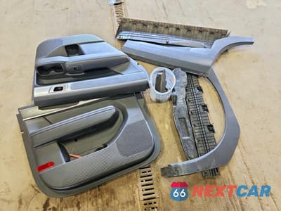 Zdjęcie 13 z 14 samochodu: 2024 HYUNDAI SANTA FE SEL VIN:5NMP2DGLXRH010953 - miniatura