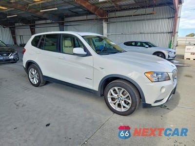 Czwarte zdjęcie samochodu z boku: 2013 BMW X3 XDRIVE35I VIN:5UXWX7C5XDL979583 - miniatura
