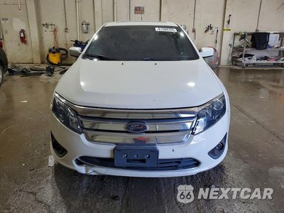 Piąte zdjęcie samochodu w środku: 2010 FORD FUSION SE VIN:3FAHP0HG6AR223182 - miniatura