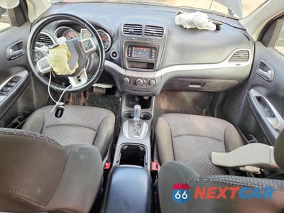 Zdjęcie 8 z 13 samochodu: 2020 DODGE JOURNEY SE VIN:3C4PDCAB9LT261378 - miniatura