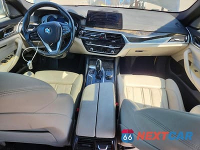 Zdjęcie 8 z 12 samochodu: 2018 BMW 540 I VIN:WBAJE5C58JG918045 - miniatura