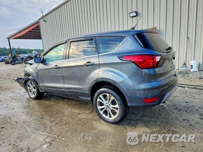 Drugie zdjęcie samochodu z przodu: 2019 FORD ESCAPE SE VIN:1FMCU0GD6KUB44783 - miniatura