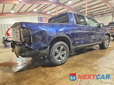 Trzecie zdjęcie samochodu z tyłu: 2021 HONDA RIDGELINE RTL VIN:5FPYK3F59MB012874 - miniatura