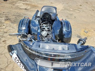 Piąte zdjęcie samochodu w środku: 2024 HARLEY-DAVIDSON FLHTCUTG VIN:1HD1MAF13RB861719 - miniatura