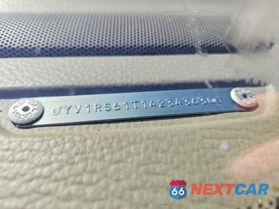 Zdjęcie 12 z 12 samochodu: 2004 VOLVO S60 VIN:YV1RS61T142343630 - miniatura