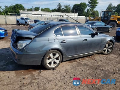 Trzecie zdjęcie samochodu z tyłu: 2008 BMW 528 XI VIN:WBANV13588C150840 - miniatura