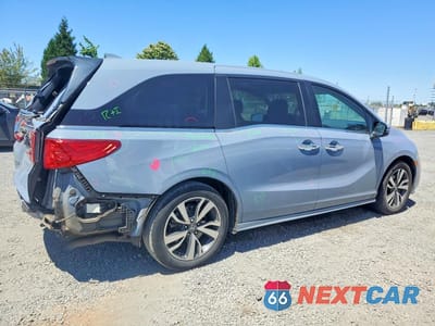 Trzecie zdjęcie samochodu z tyłu: 2024 HONDA ODYSSEY TOURING VIN:5FNRL6H82RB036413 - miniatura