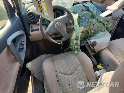 Zdjęcie 8 z 12 samochodu: 2006 TOYOTA RAV4 BASE VIN:JTMBD33V266001615 - miniatura