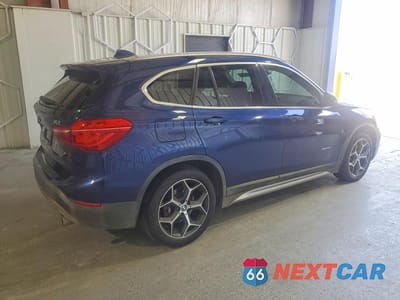Trzecie zdjęcie samochodu z tyłu: 2018 BMW X1 XDRIVE28I VIN:WBXHT3C38J5K23024 - miniatura