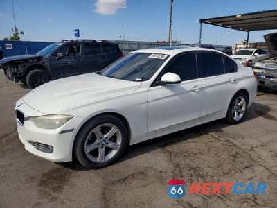 2014 BMW 328 I WBA3A5C57EP601996 - główne zdjęcie licytacji z USA - miniatura