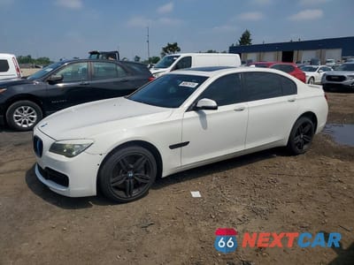 2013 BMW 750 LI WBAYE8C55DD132113 - główne zdjęcie licytacji z USA - miniatura