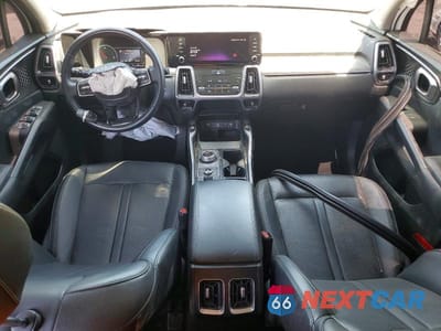Zdjęcie 8 z 13 samochodu: 2024 KIA SORENTO EX VIN:KNDRHDLGXR5259790 - miniatura