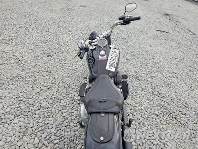 Zdjęcie 6 z 8 samochodu: 2015 HARLEY-DAVIDSON FLSTFB FATBOY LO VIN:1HD1JNV13FC016425 - miniatura