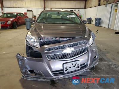 Piąte zdjęcie samochodu w środku: 2013 CHEVROLET MALIBU 1LT VIN:1G11C5SA1DF135109 - miniatura
