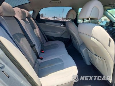 Zdjęcie 10 z 12 samochodu: 2017 HYUNDAI SONATA SE VIN:5NPE24AF2HH521987 - miniatura