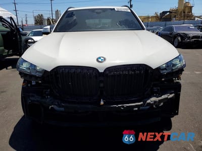 Piąte zdjęcie samochodu w środku: 2025 BMW X5 SDRIVE 40I VIN:5UX13EU00S9Z86792 - miniatura